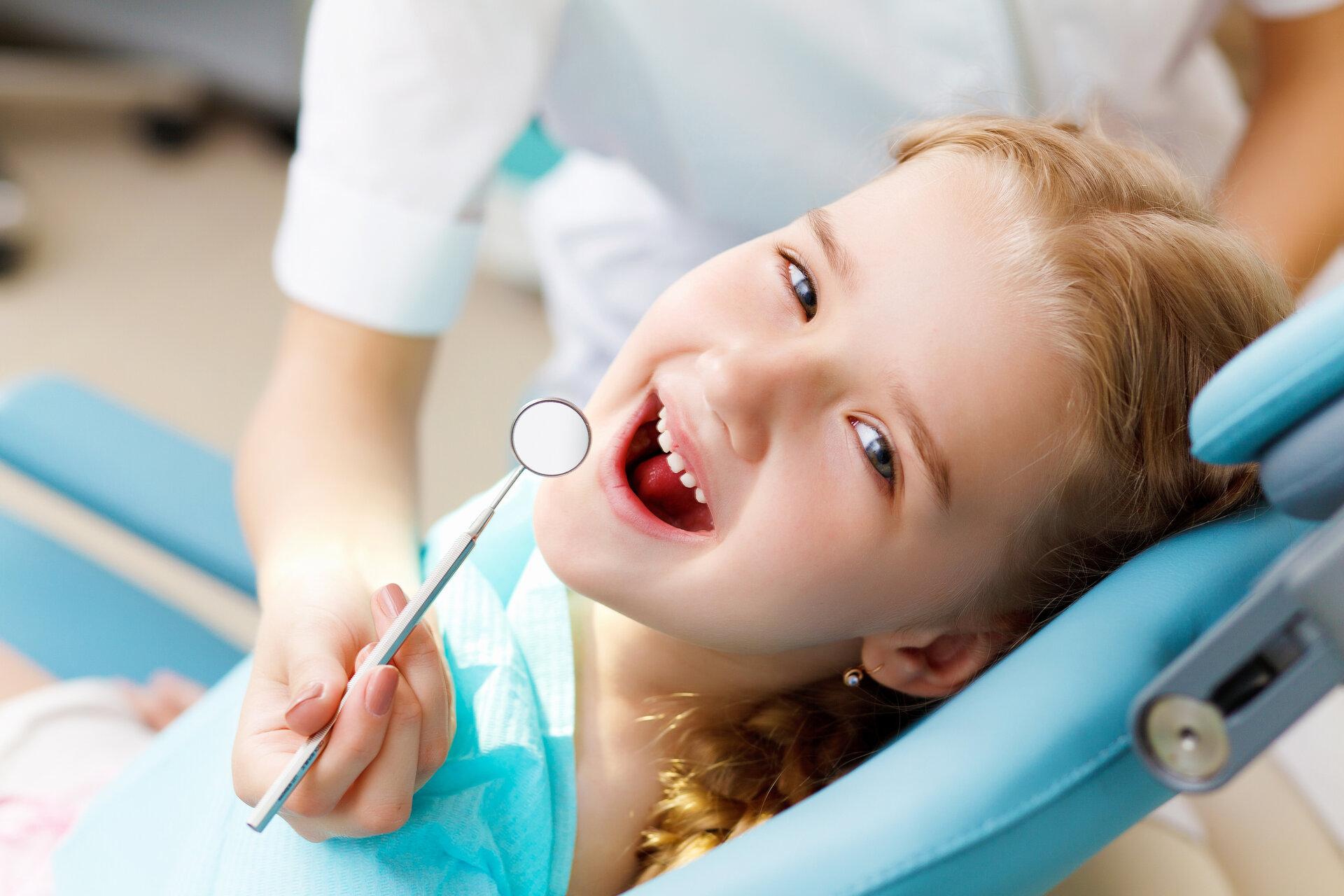 You are currently viewing Zahnpflege für die Kleinsten: So wichtig ist Mundgesundheit bei Kindern